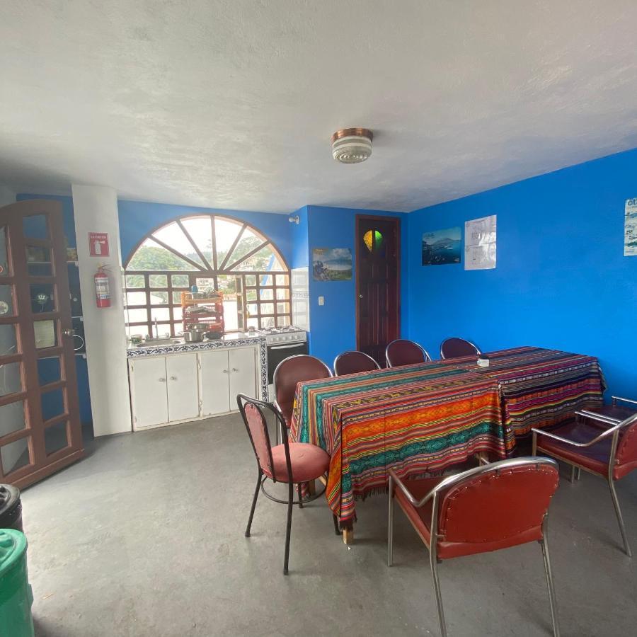 Hostal Chasqui Отавало Экстерьер фото