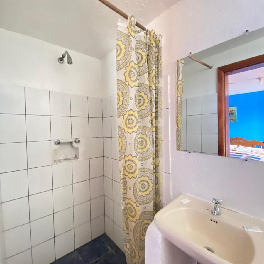 Hostal Chasqui Отавало Экстерьер фото