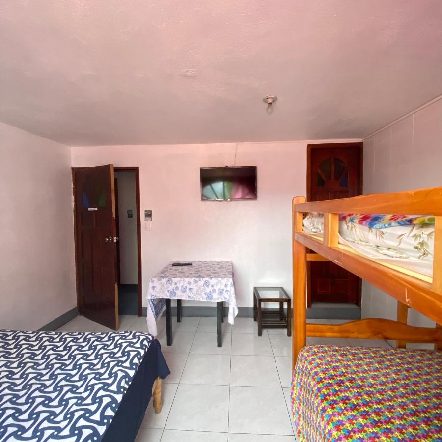 Hostal Chasqui Отавало Экстерьер фото