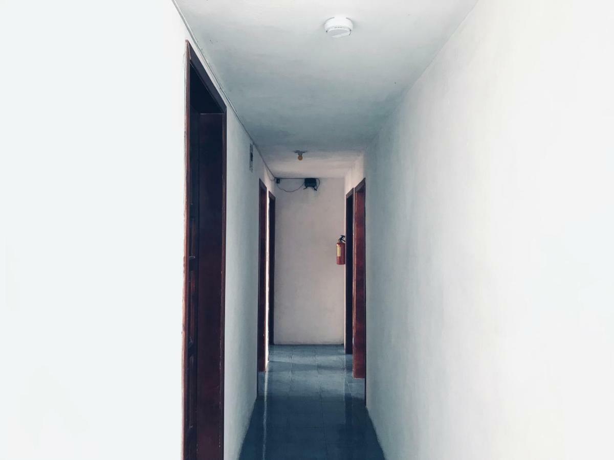 Hostal Chasqui Отавало Экстерьер фото